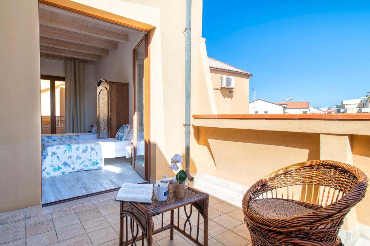 Lungomare Garibaldi - Attico A Due Passi Dal Mare Apartment Alghero Luaran gambar
