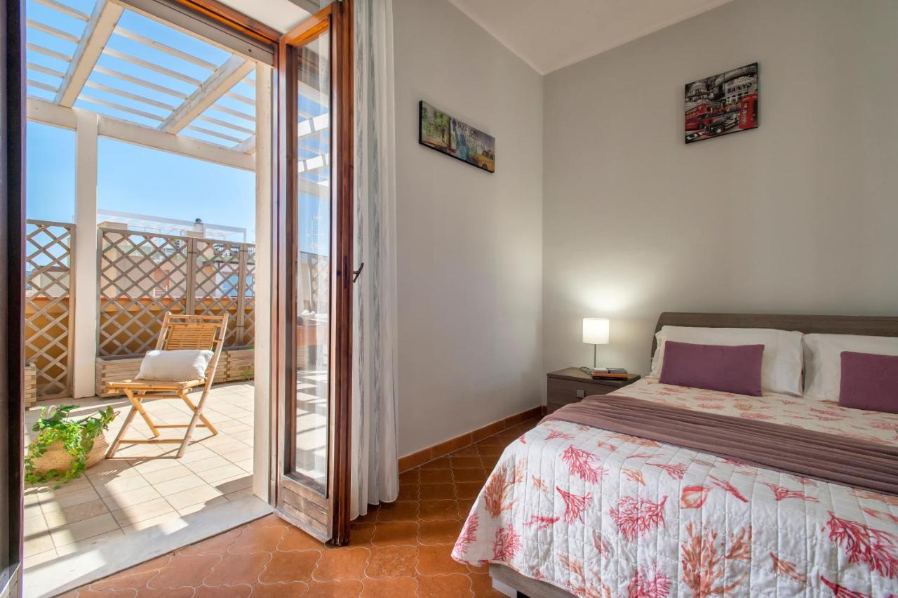 Lungomare Garibaldi - Attico A Due Passi Dal Mare Apartment Alghero Luaran gambar