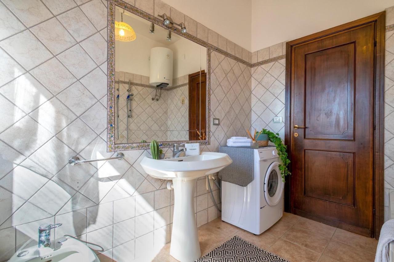 Lungomare Garibaldi - Attico A Due Passi Dal Mare Apartment Alghero Luaran gambar