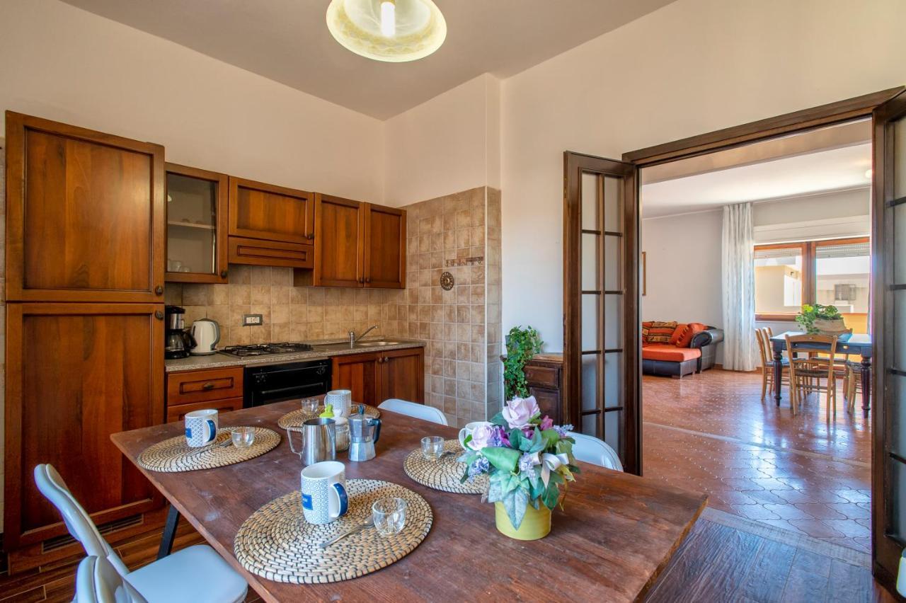 Lungomare Garibaldi - Attico A Due Passi Dal Mare Apartment Alghero Luaran gambar